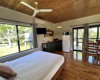 Hedlow Retreat - Rockhampton - Bedroom