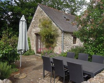 4-person house in the countryside, quiet, close to beaches - Plonéour-Lanvern - Patio