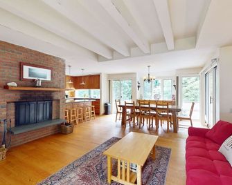 Adventure Basecamp - Stowe - Sala de estar