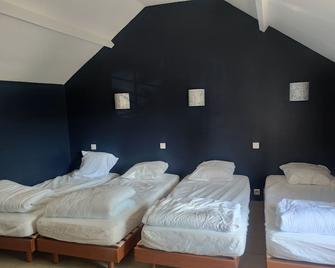 Gîte 10 minutes from Giverny - 6 rooms, 19 people - Moulin de Fourges - 벡생-쉬르-엡트 - 침실