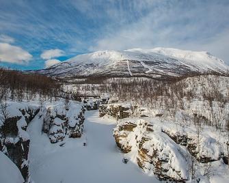 Abisko Guesthouse & Activities - Abisko