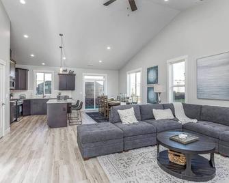 Modern Comfort - Hermiston - Obývací pokoj