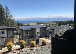 2 Brdm Modern Suite In Royal Bay W/ Ocean View - Colwood - Edificio