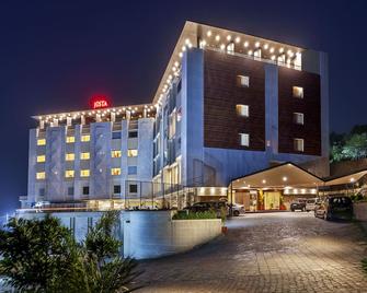 Justa Sajjangarh Resort & Spa - Udaipur - Edificio