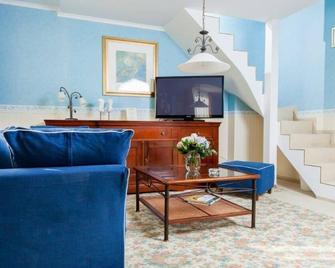 Hotel Seehof Leipzig - Zwenkau - Wohnzimmer