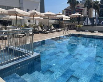 Blue Garden Hotel - Antalya - Piscina