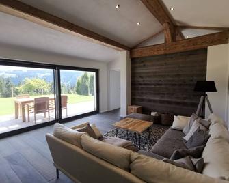 -Bergwiese- 3 bedrooms garden 150sqm balcony max 6 persons non-smoking - Missen-Wilhams - Sala de estar