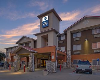 Best Western Firestone Inn & Suites - Firestone - Gebouw