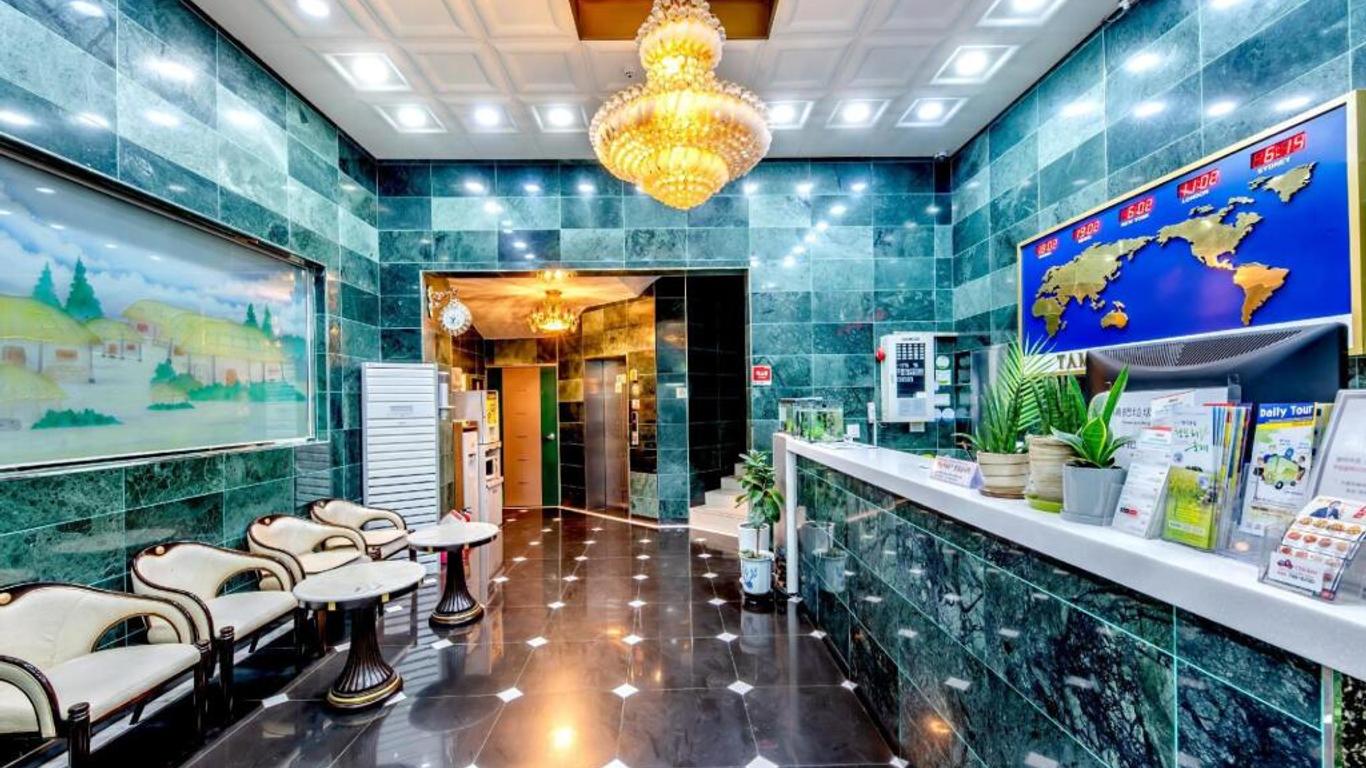 Tamragio Hotel