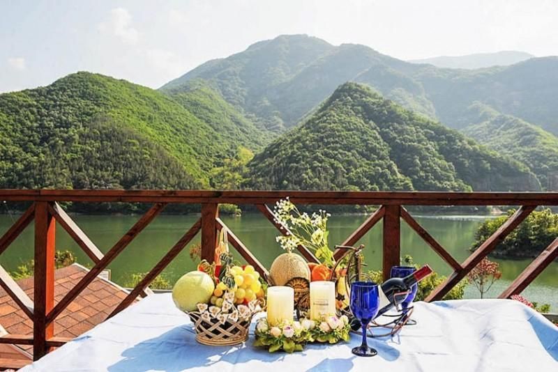 موجو أوبسيرفاتوري بنسيون