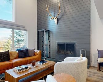 Four Seasons Condominiums - Teton Village