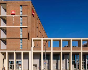 ibis London Canning Town - London - Bangunan