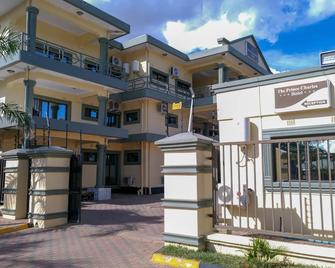 The Prince Charles Hotel - Lusaka - Building