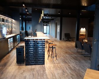 The Barn - Vik - Bar
