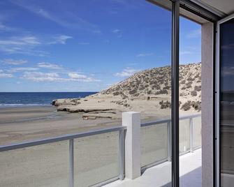 Oceano Patagonia - Puerto Pirámides - Балкон