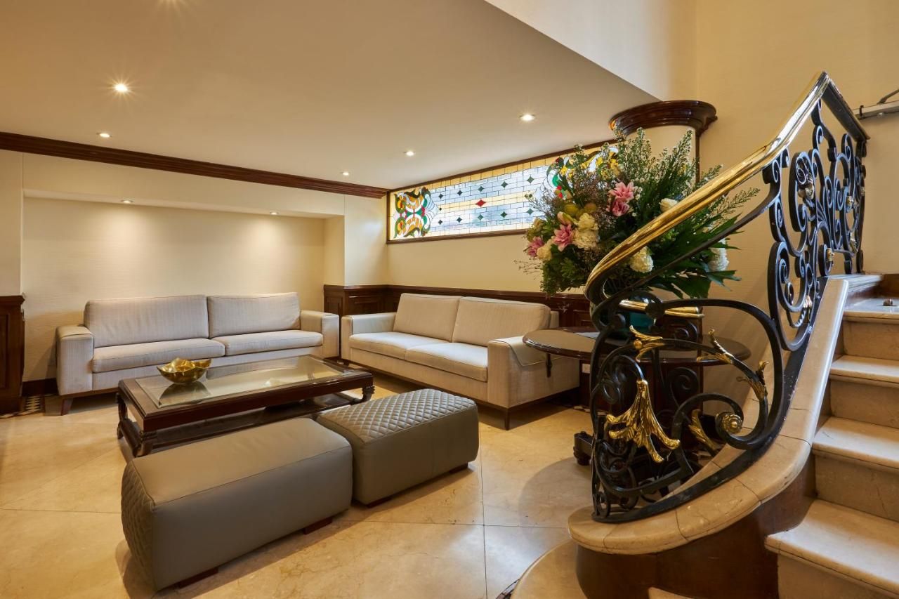 Hotel Saint Simon thumbnail 2