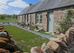 2 bedroom accommodation in Bankfoot, near Dunkeld - Perth - Outdoor view