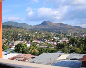 Brisas Hotel - Matagalpa - Balcón