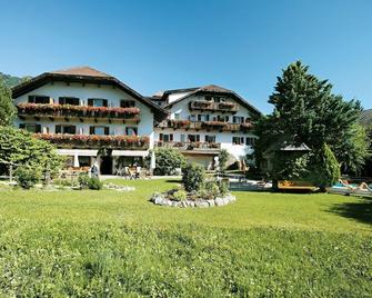 Landhotel Gasthof zum Löwen - Rodengo - Edificio