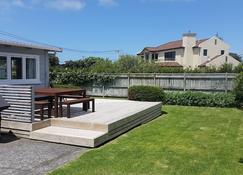 Vintage with modern touches by the sea - Opunake - Patio