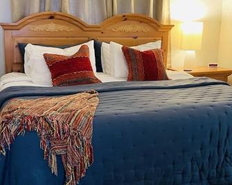 Shotgun House - Silverton - Bedroom