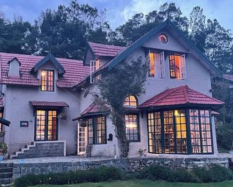Stumpfields - Ooty - Building