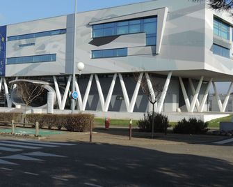 Résidence Columba - Apparts meublés Agen Sud - Agen - Bâtiment