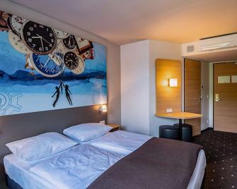 B&B Hotel Villingen-Schwenningen - Villingen-Schwenningen - Schlafzimmer