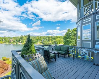 Exceptional Beauty On The Water!! Candlewood Lake - Danbury, Ct - Данбері - Балкон