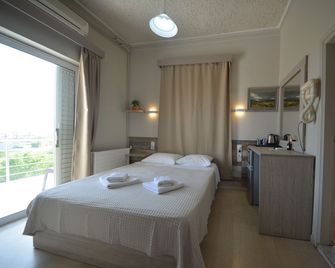 Bikakis Family Apartments - Kissamos - Camera da letto