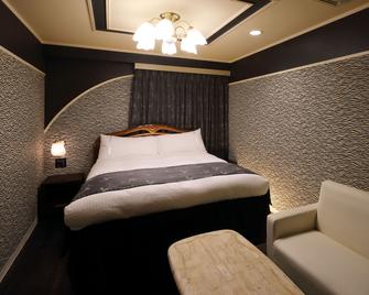 Hotel Fine Garden Suzuka - סוזוקה - חדר שינה