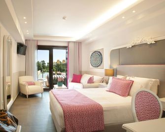 Avaton Luxury Beach Resort - Relais & Chateaux - Ouranoupoli - Habitación