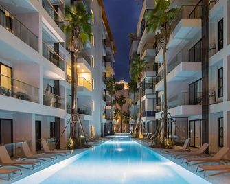 Palmyrah Surin Beach Residence - Choeng Thale - Pool