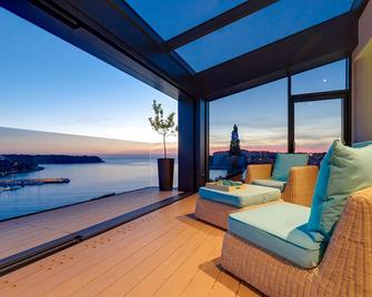 Boutique Hotel Valsabbion - פולה - מרפסת