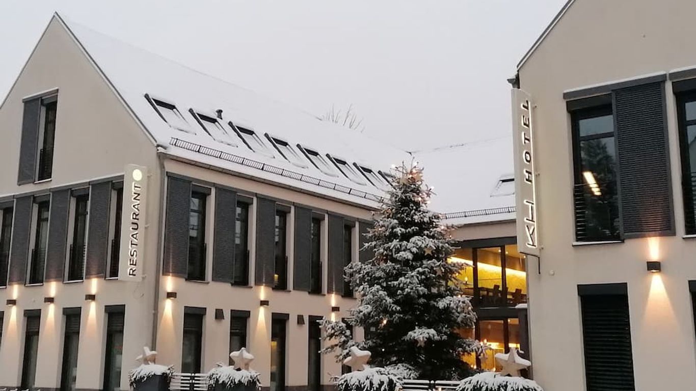 فندق كيه إتش ميت ريستورانت