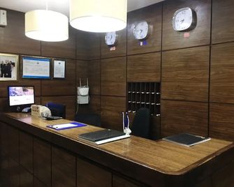 Hôtel Vallée Ziz - Errachidia - Front desk