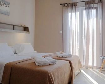 Liprando - Naousa - Habitación