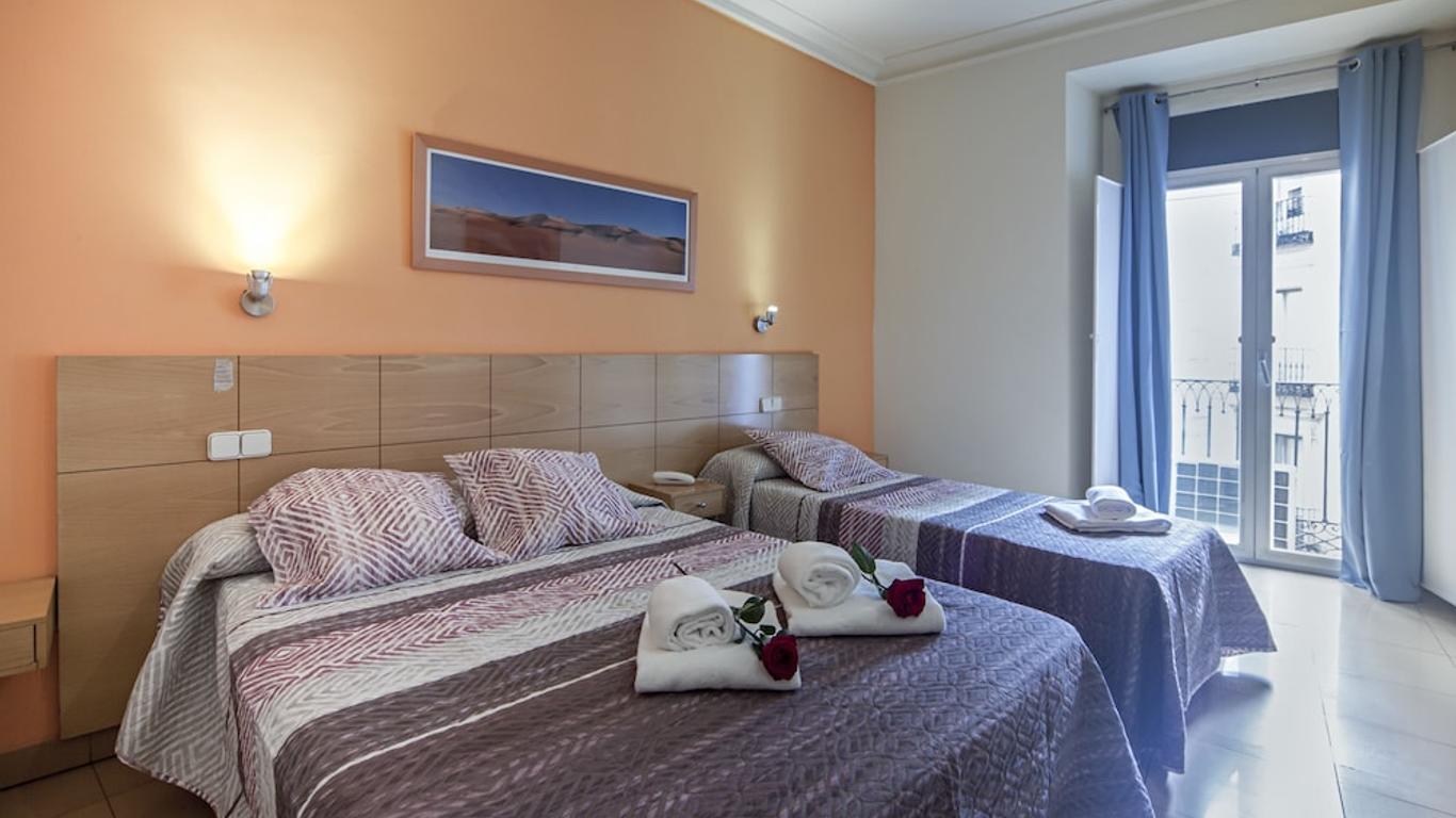 Hostal Inter Puerta Del Sol Auto Check In