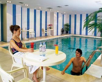 Jinglun Hotel Beijing - Beijing