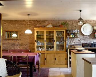 Character house, forests, countryside, South Aveyron - Saint-Izaire - Comedor
