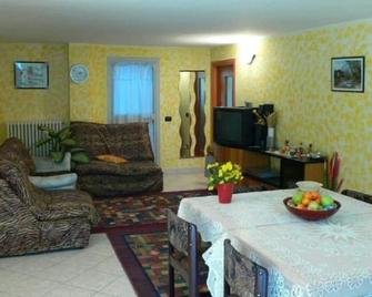 Bed & Breakfast Villy - Bergamo - Living room