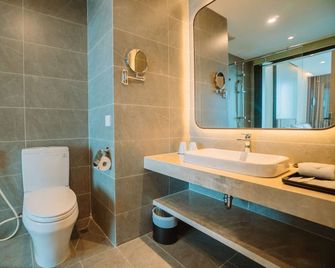 Muong Thanh Luxury Xuan Thanh Hotel - Ha Tinh - Bathroom