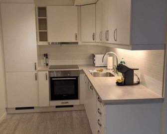 Central Station Retreat - Narvik - Kitchen