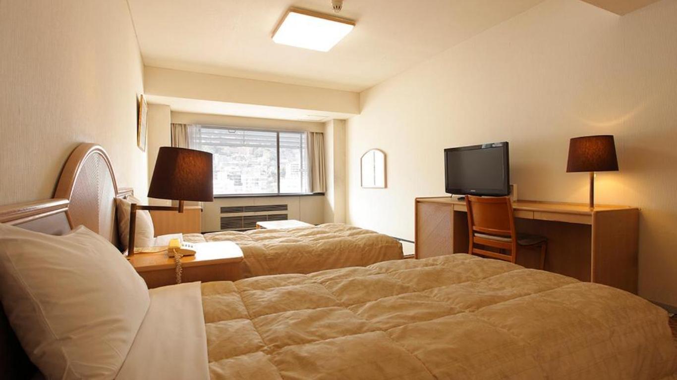 Atami New Fujiya Hotel