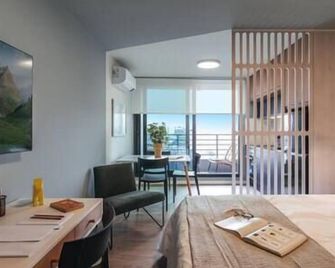 Pksq-1105modern In Punta Carretas Spacious Views - Montevideo - Dining room