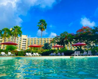 Marianas Beach Resort - Garapan - Pool