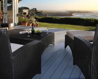 Agate Cove Inn - Mendocino - Patio