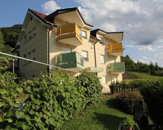 Apartments Veno - Laško - Edificio
