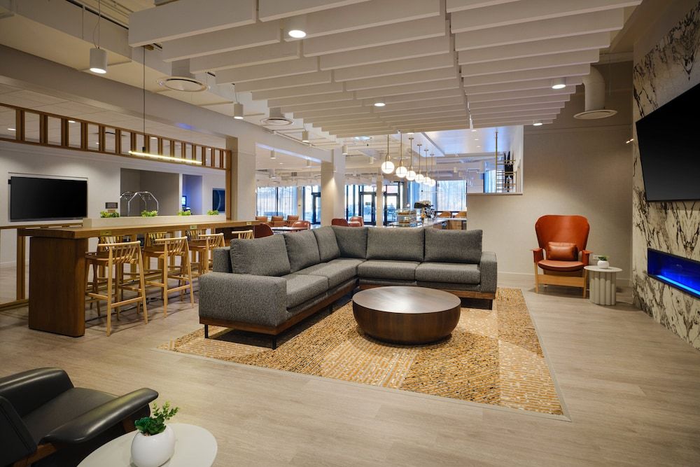 Holiday Inn Chicago O'hare - Rosemont By IHG thumbnail 2