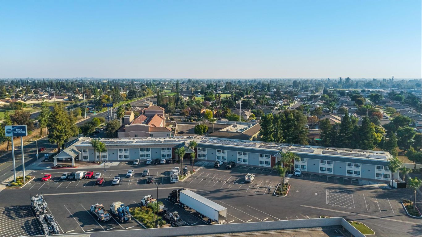 Best Western Town & Country Lodge